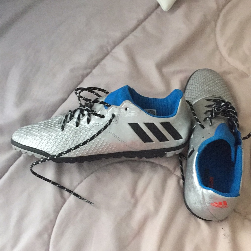 Messi indoor soccer cleats